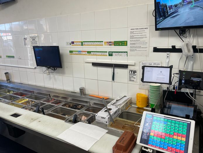 subway-franchise-high-performing-drive-thru-sandwich-shop-2