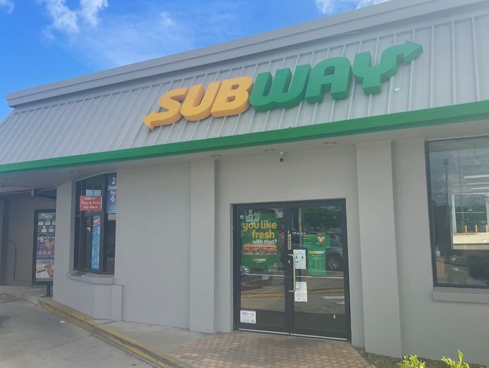 subway-franchise-high-performing-drive-thru-sandwich-shop-3