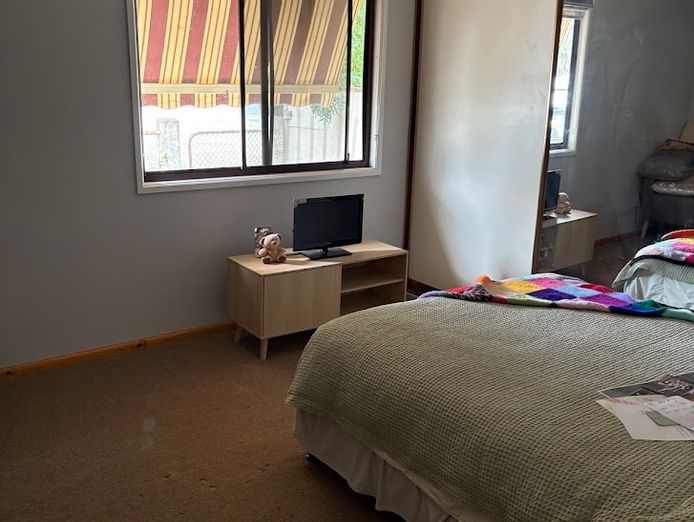 freehold-liquor-lpo-general-store-6-br-residence-in-nangus-3