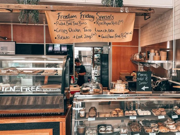 rush-food-cafe-numurkah-2