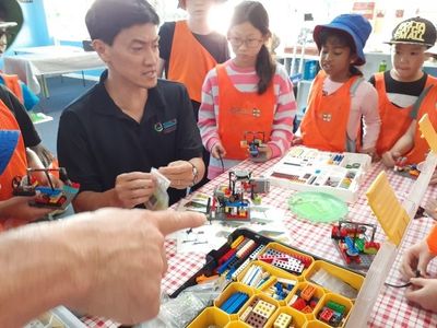 own-a-profitable-purpose-led-franchise-in-the-fast-growing-stem-sector-7