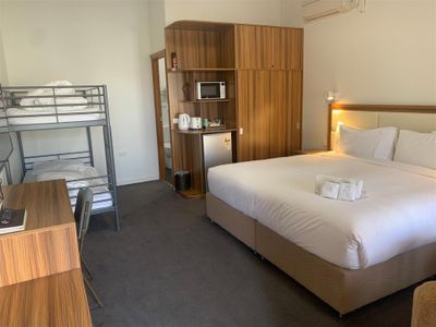 freehold-going-concern-24-key-motel-with-approved-permit-for-20-additional-rooms-4