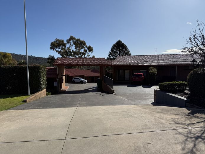 rare-opportunity-21-key-leasehold-going-concern-motel-3