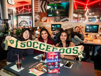 the-sporting-globe-bar-grill-chermside-5