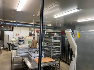 cafe-bakery-in-prime-malvern-location-for-sale-4