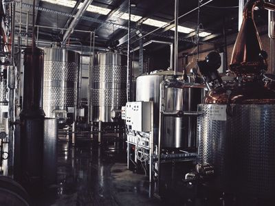award-winning-fully-equipped-distillery-site-in-melbourne-1