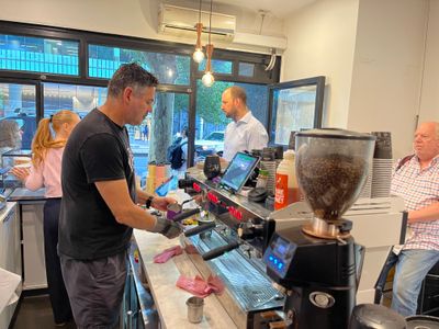black-velvet-cafe-espresso-bar-melb-cbd-5