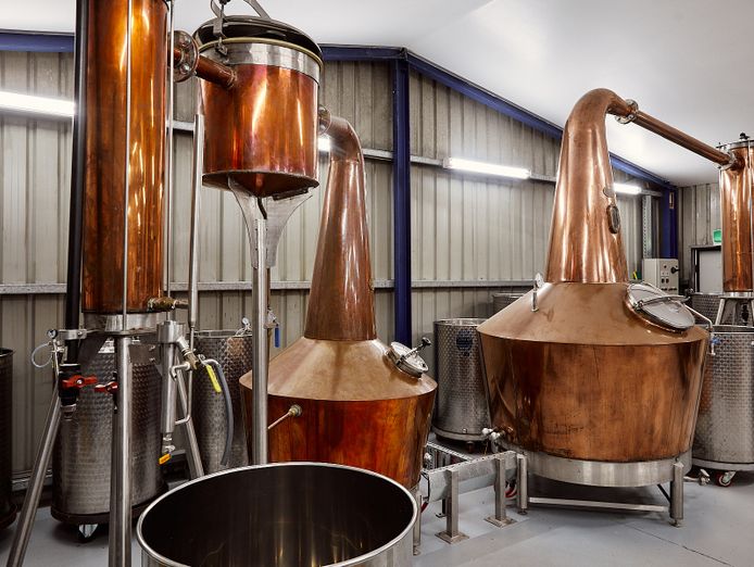 award-winning-craft-distillery-kilderkin-2