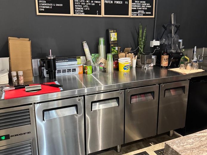 boutique-hole-in-the-wall-coffee-shop-2