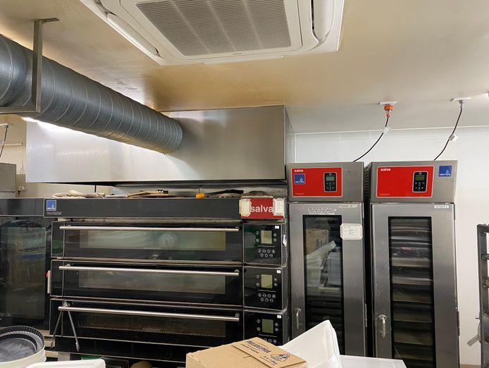 cafe-bakery-in-prime-malvern-location-for-sale-3