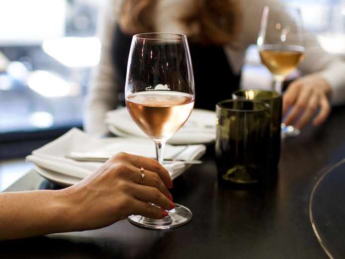 Fantastic Turnkey Restaurant Bar Opportunity Ready to Operate! in