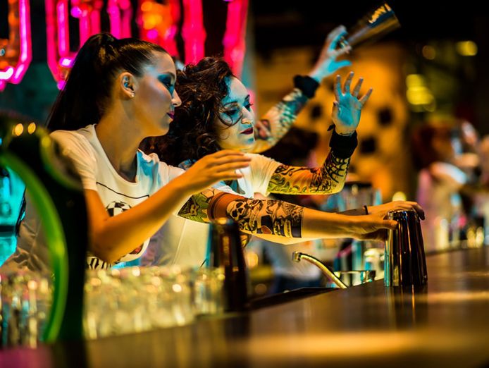 licenced-tavern-bar-bistro-restaurant-0