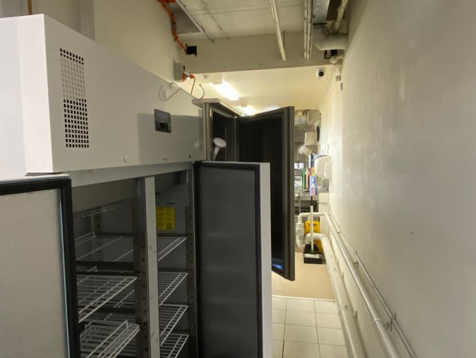 cafe-bakery-in-prime-malvern-location-for-sale-8