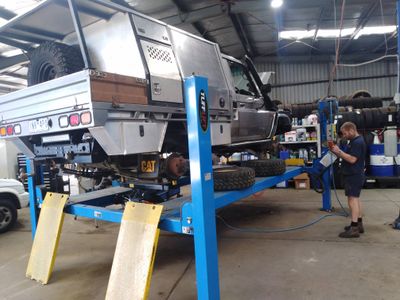 automotive-workshop-tyre-service-retail-country-victoria-5