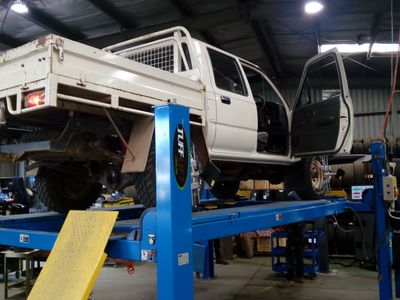 automotive-workshop-tyre-service-retail-country-victoria-2