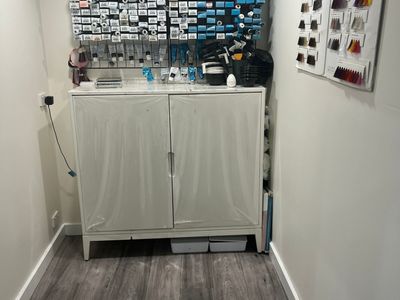 hair-salon-for-sale-2