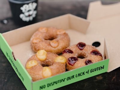 gfree-donuts-farmers-market-4