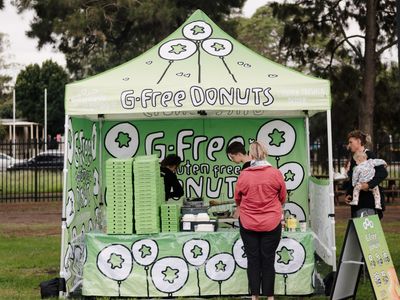 gfree-donuts-farmers-market-3