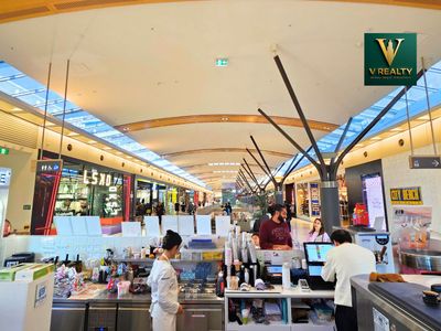 prime-location-in-macarthur-square-mall-dessert-ice-cream-shop-1