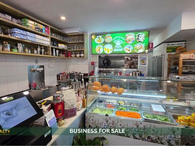 cafe-takeaway-shop-next-to-miranda-train-station-3