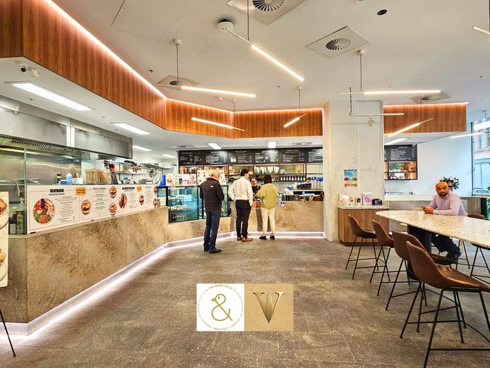 the-popular-the-naked-duck-campbell-st-eatery-for-sale-0