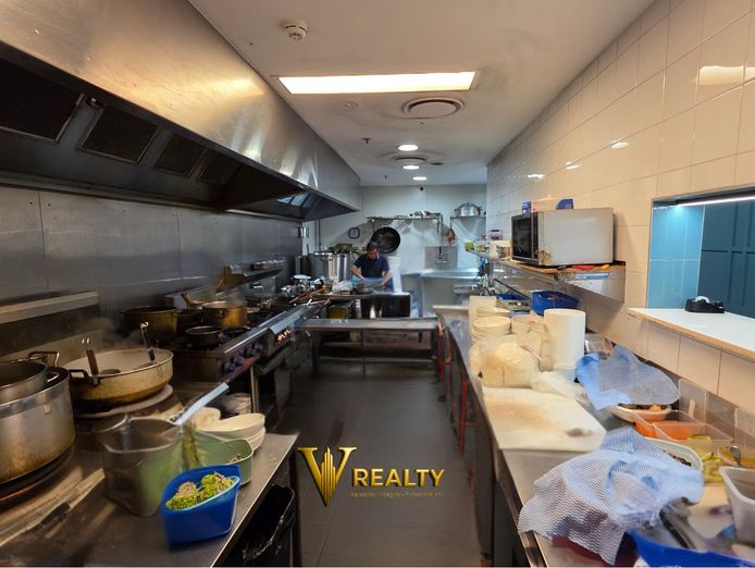 dine-on-takeaway-restaurant-in-parramatta-for-sale-5