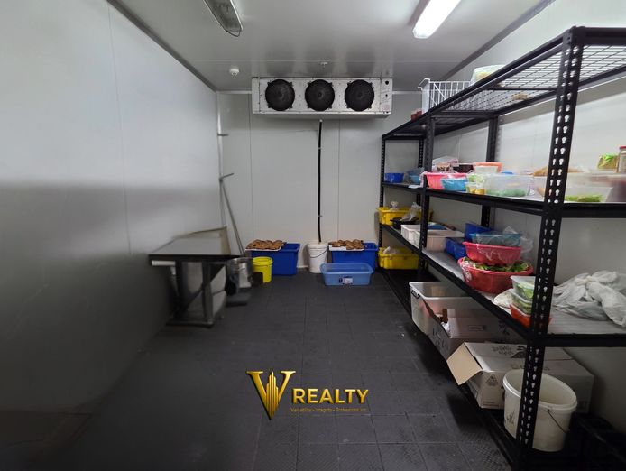 dine-on-takeaway-restaurant-in-parramatta-for-sale-6