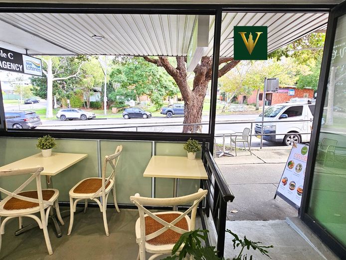 fully-renovated-takeaway-shop-next-to-miranda-train-station-5