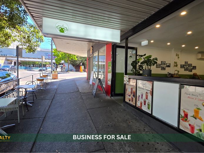 cafe-takeaway-shop-next-to-miranda-train-station-0