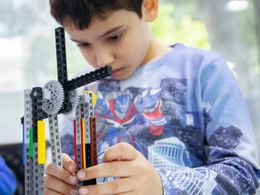 Young Engineers Australia Franchise - proven, profitable & scalable business.  