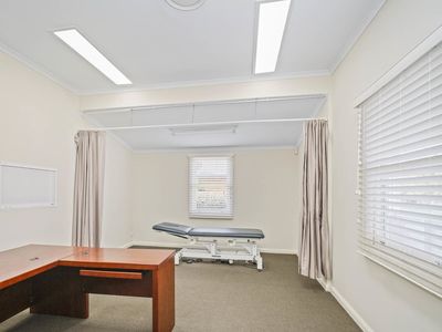 functional-medical-practice-superb-location-3