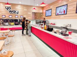 Frozen Yoghurt Dessert Restaurant | Yo Way