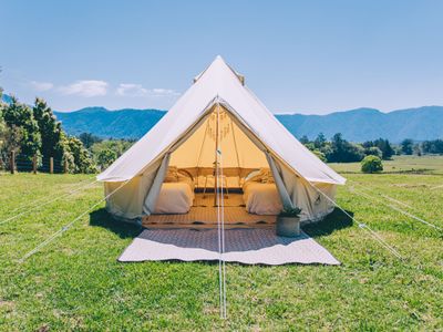 mobile-glamping-wedding-event-hire-online-retail-business-5