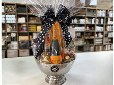 established-online-gift-hamper-business-gold-coast-1