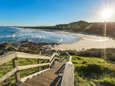 successful-beachside-burger-business-1m-annual-turnover-prime-location-2