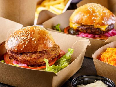 successful-beachside-burger-business-1m-annual-turnover-prime-location-0