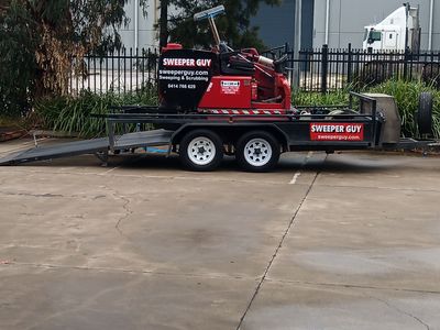 commercial-sweeping-and-scrubbing-8