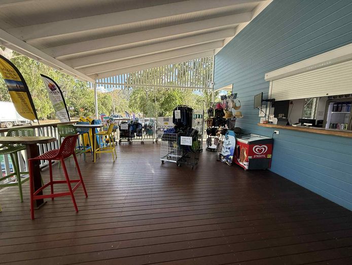 topless-jeep-and-car-hire-on-magnetic-island-north-queensland-8