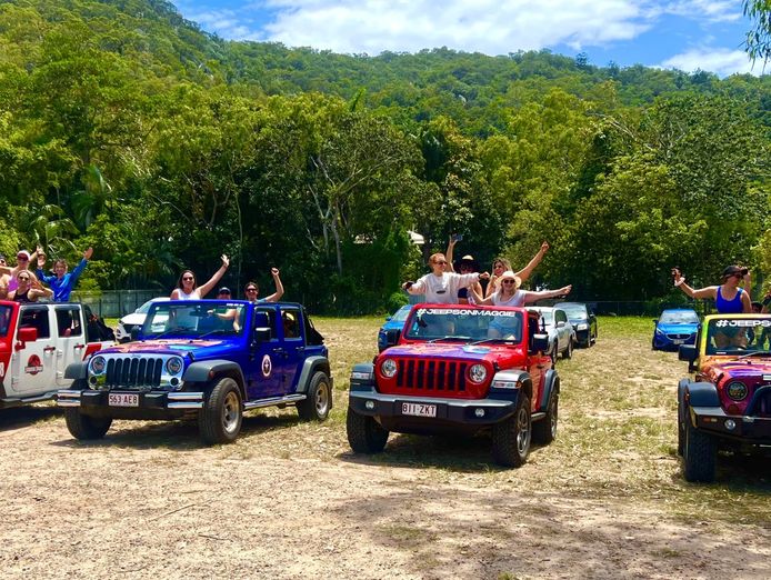 topless-jeep-and-car-hire-on-magnetic-island-north-queensland-3