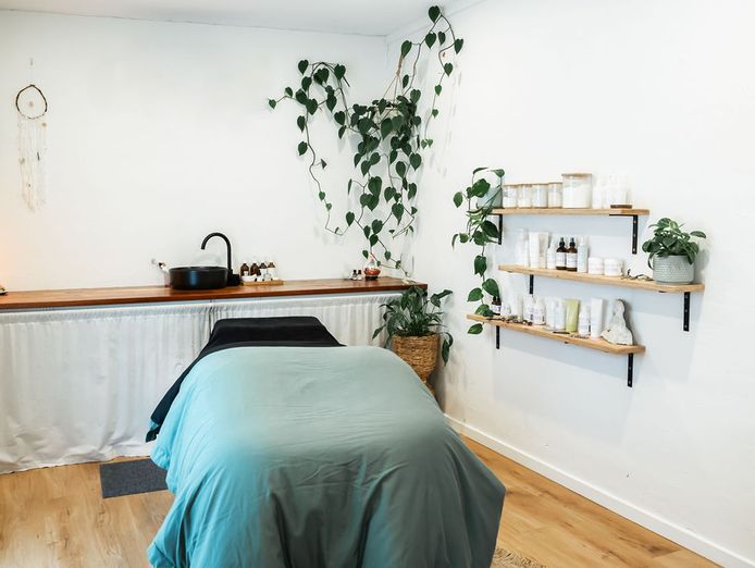 looking-for-a-sea-change-this-is-boutique-beauty-space-online-business-for-you-5