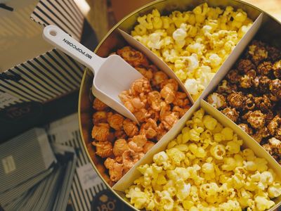 join-the-180-popcorn-family-premium-fast-food-franchise-opportunity-2