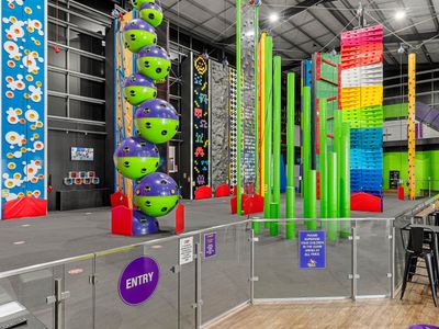 indoor-rock-climbing-activity-centre-business-for-sale-cowes-phillip-island-3