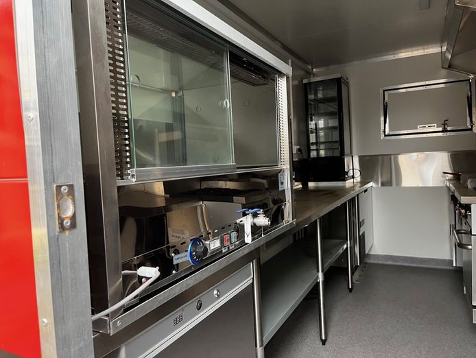 unused-new-food-trailer-adelaide-7