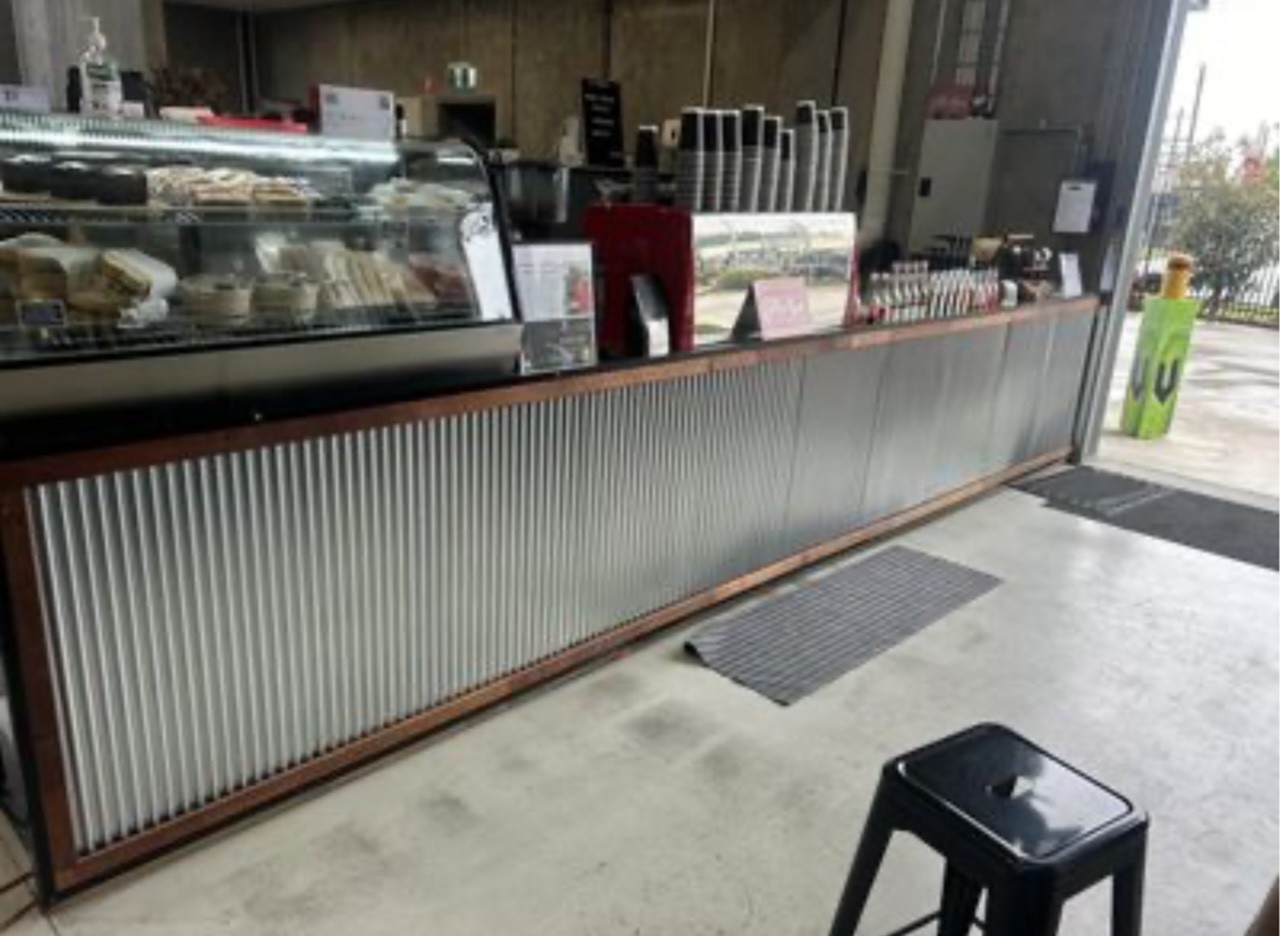 Established CAFE + Mobile Coffee Van (2 x Biz's), Emu Plains, 138k