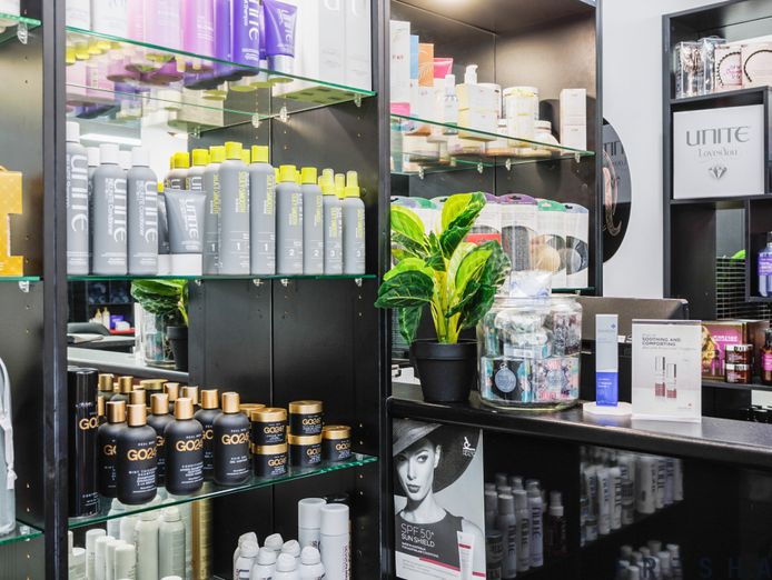 hair-salon-day-spa-south-brisbane-long-and-well-established-7