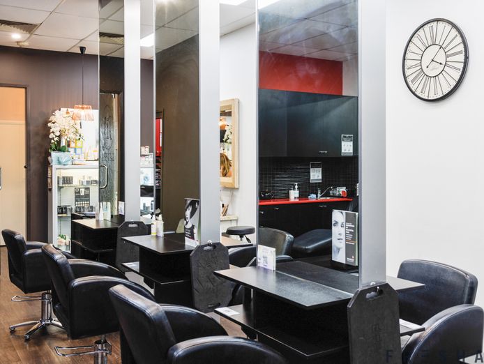 hair-salon-day-spa-south-brisbane-long-and-well-established-8