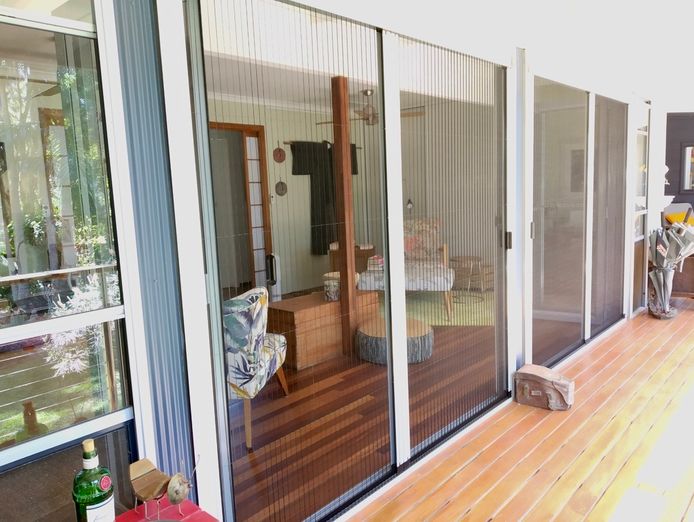 retractable-screens-manufacture-supply-and-install-3