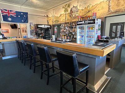 freehold-commercial-hotel-lockhart-nsw-1p0387-1