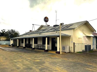 freehold-blighty-hotel-nsw-1p0436-5
