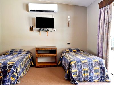 freehold-chillagoe-tourist-village-qld-1p0290-4